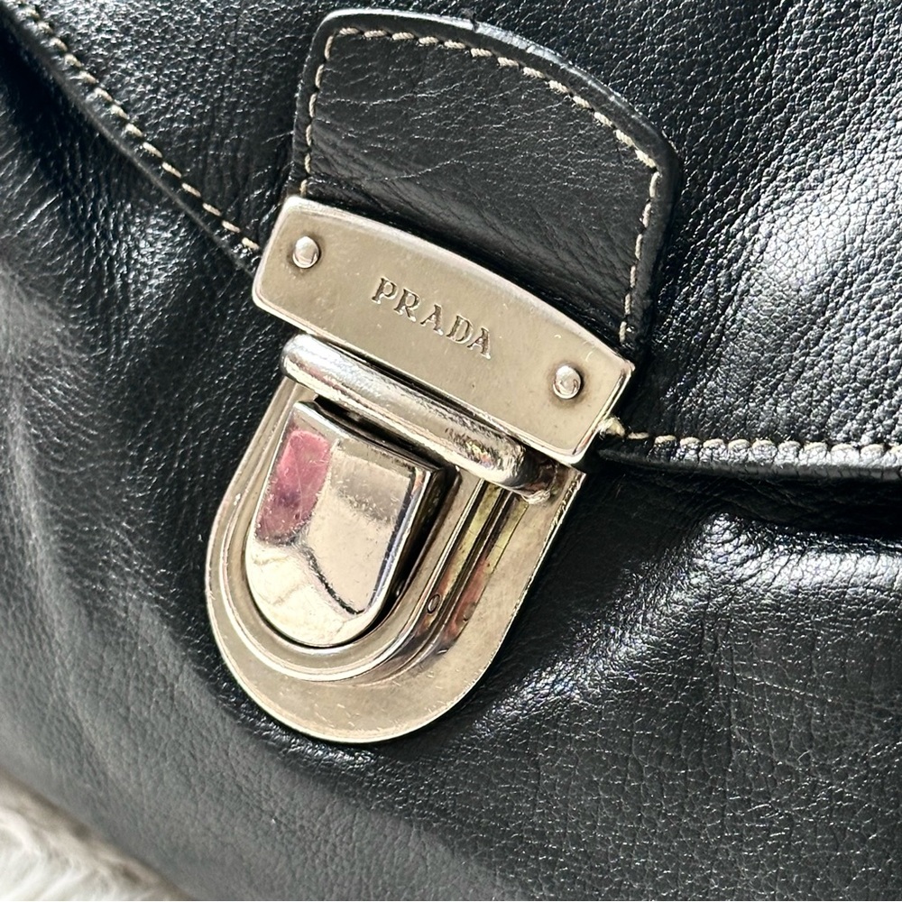 PRADA Soft Calf Easy Shoulder Bag Black - Picture 11 of 16